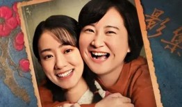 我靠吃瓜系统爆红娱乐圈,她意外爆红娱乐圈，成为新一代流量女王